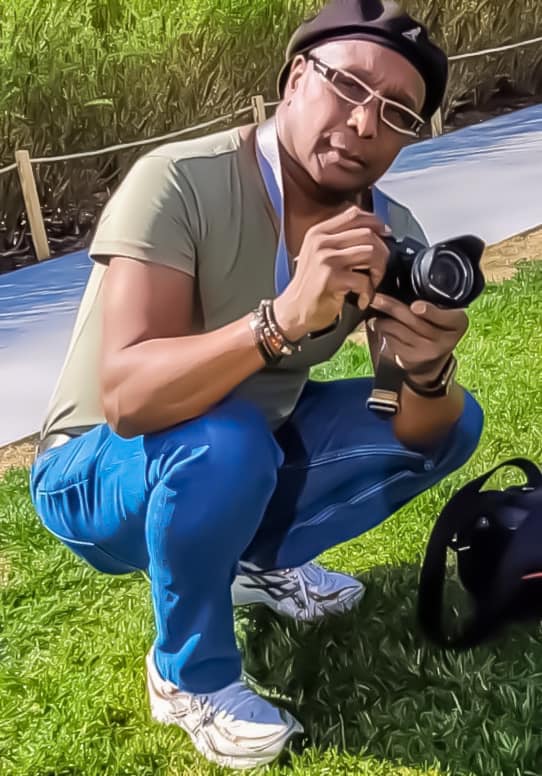 Eddie takes pictures too!